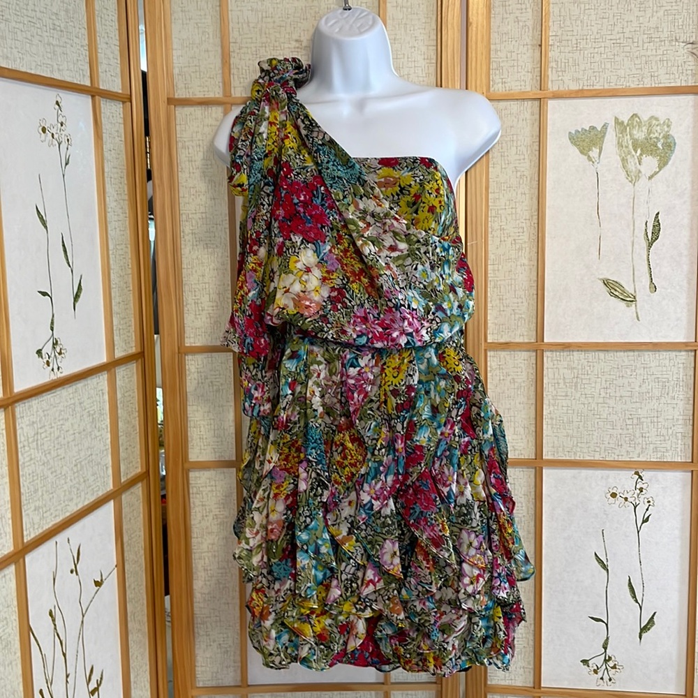 MM Couture Dress Mini Shoulder Sash dress size M Rainbow Floral Dress BEAUTIFUL